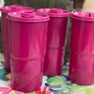 Tupperware 32oz tumblers